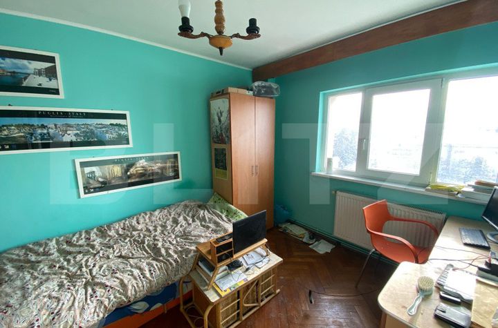 Apartament 4 camere de vanzare ZALAU - Salaj anunturi imobiliare Salaj