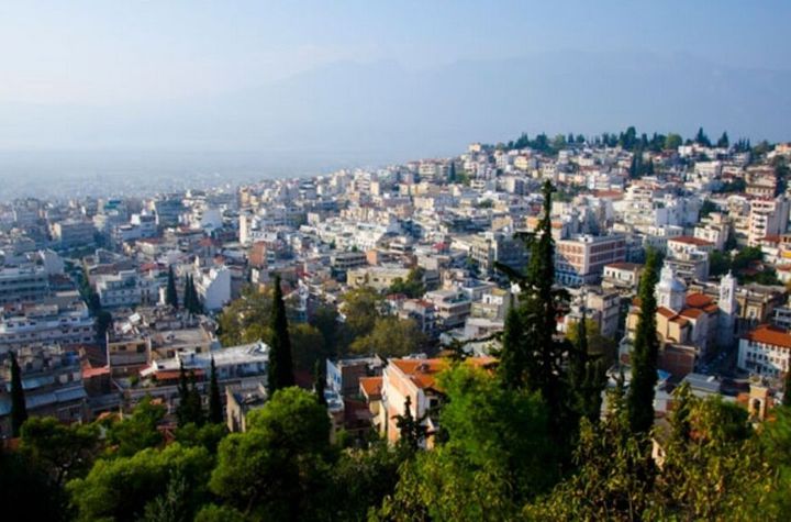 Clădire industrială 30.000 mp, teren 75.000 mp — Λαμία Κέντρο anunturi imobiliare Grecia
