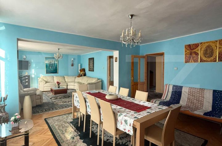 Apartament 6 camere de vanzare TARGU-JIU - Gorj anunturi imobiliare Gorj