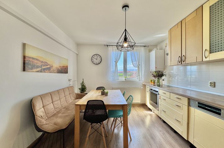 Apartament 3 camere de vanzare SIBIU - Sibiu anunturi imobiliare Sibiu