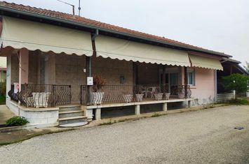 Casă 109 mp, 2 nivele — Vyroneia anunturi imobiliare Grecia