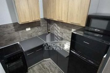 Garsoniera, Central  Prima Inchiriere anunturi imobiliare Arad