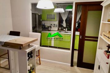Vilă - 5 camere de inchiriat TURNISOR - Sibiu anunturi imobiliare Sibiu