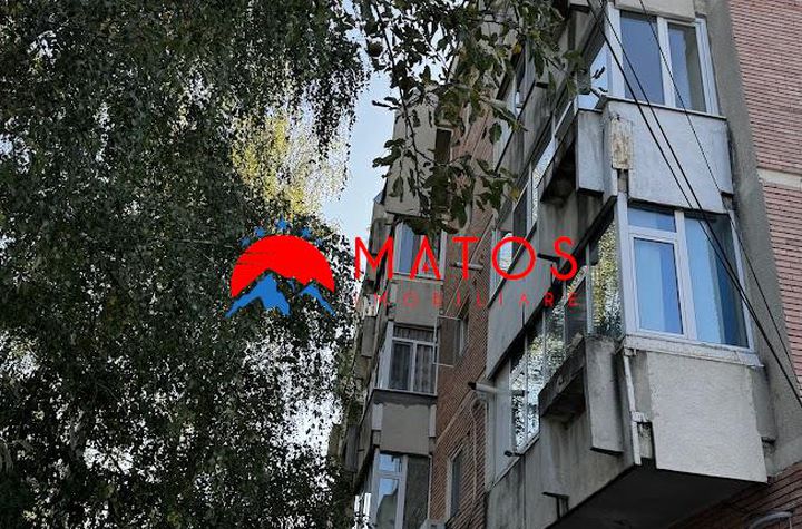 Apartament 2 camere de vanzare CENTRU - Prahova anunturi imobiliare Prahova