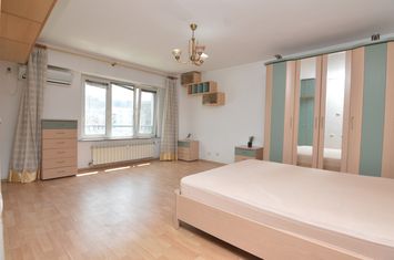 Garsonieră de vanzare DACIA - Bucuresti anunturi imobiliare Bucuresti