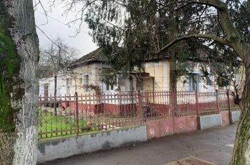 Casă - 4 camere de vanzare TIMISOARA - Timis anunturi imobiliare Timis