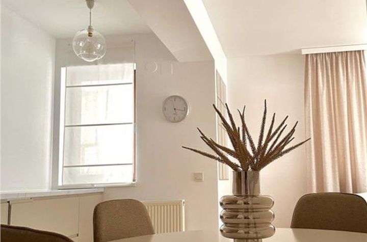 Apartament 3 camere de vanzare NOUA - Brasov anunturi imobiliare Brasov
