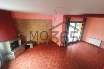 Vilă - 9 camere de vanzare PITESTI - Arges anunturi imobiliare Arges