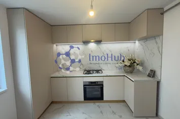Apartament 3 camere de vânzare Lânga Profi anunturi imobiliare Iasi