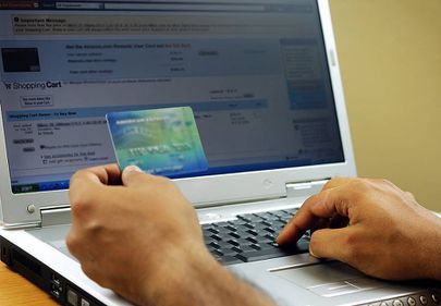 165 milioane euro în 2011 pentru tranzacţii online