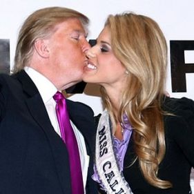 Donald Trump hotăreşte-te: afaceri sau plăcere?