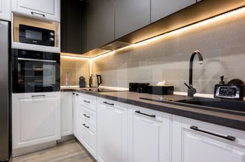 Apartament 3 camere de vanzare SUCEAVA - Suceava anunturi imobiliare Suceava