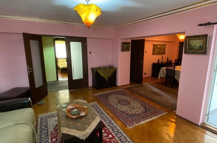 Apartament 3 camere de inchiriat P-TA VICTORIEI - Bucuresti anunturi imobiliare Bucuresti