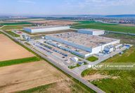 12.000 €, Spațiu industrial