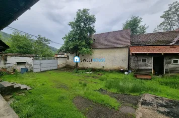 Casă - 2 camere de vanzare SINCA NOUA - Brasov anunturi imobiliare Brasov