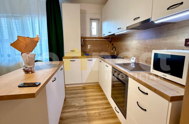 Apartament 3 camere de vanzare FLORESTI - Cluj anunturi imobiliare Cluj