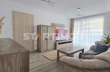 Apartament  mobilat cu boxa si parcare Urban Plaza anunturi imobiliare Brasov