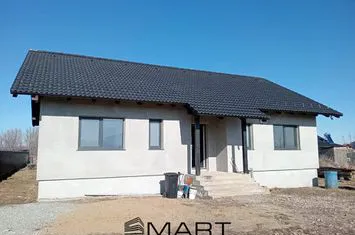 Casă - 3 camere de vanzare SANPETRU - Brasov anunturi imobiliare Brasov