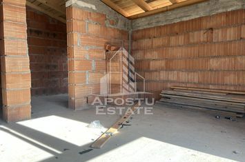 Duplex despartit prin camera tehnica, P+M, in Ghiroda anunturi imobiliare Timis