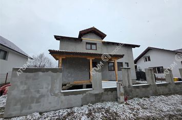 Casă - 5 camere de vanzare CISNADIE - Sibiu anunturi imobiliare Sibiu