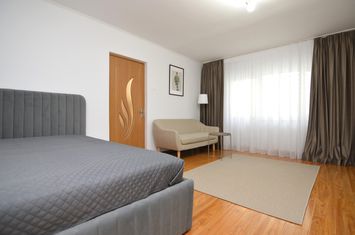Garsonieră de inchiriat DECEBAL - Bucuresti anunturi imobiliare Bucuresti