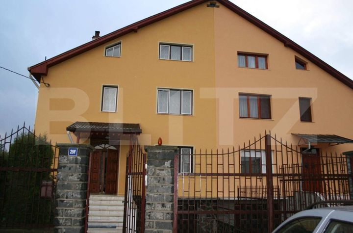 Vilă - 7 camere de vanzare SANCRAIU DE MURES - Mures anunturi imobiliare Mures