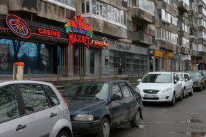 Reducerea chiriilor şi a salariilor schimbă faţa retailului stradal