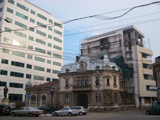 Ordonanţa împotriva blocurilor-ţeapă, demolată în Camera Deputaţilor