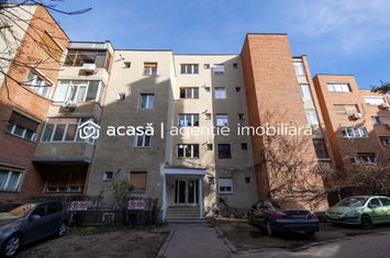 PRET NOU! Apartament decomandat 3 camere - str. Horia - COMISION 0% anunturi imobiliare Arad