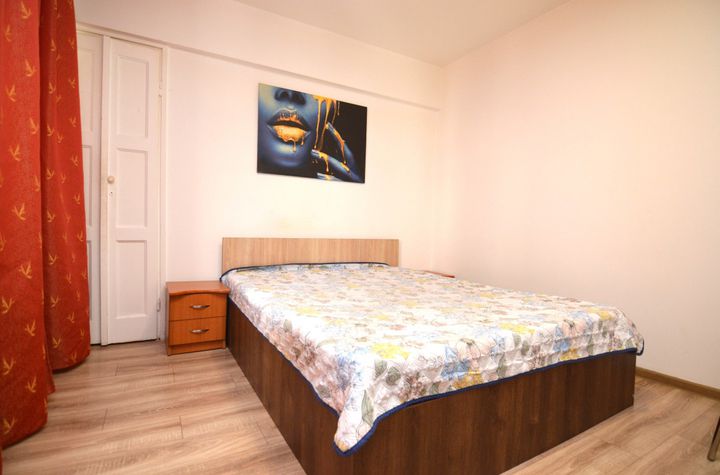 Garsonieră de inchiriat UNIVERSITATE - Bucuresti anunturi imobiliare Bucuresti