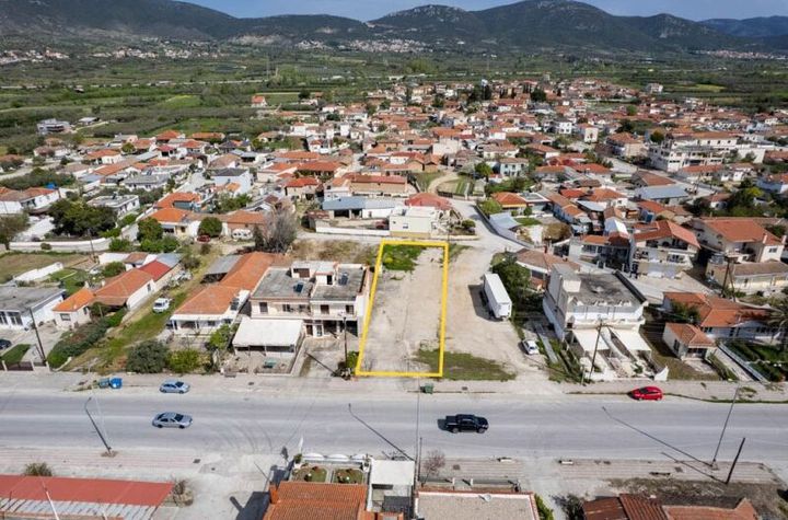 Teren construibil 770 mp în Gravouna, fațadă 11 m anunturi imobiliare Grecia