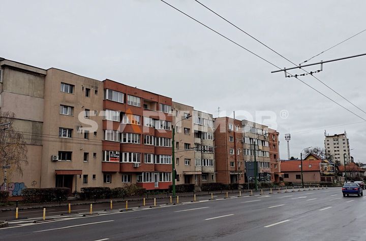Apartament doua camere cu boxa zona Faget anunturi imobiliare Brasov