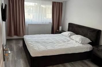 Casă - 4 camere de inchiriat BRASOV - Brasov anunturi imobiliare Brasov