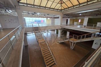 SPATIU COMERCIAL //SHOWROOM\\ZONA LEMS PLOIESTI anunturi imobiliare Prahova