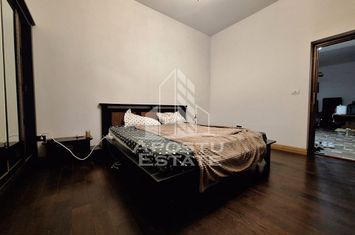 Apartament 2 camere, 60 mp utili, zona Centrala anunturi imobiliare Arad