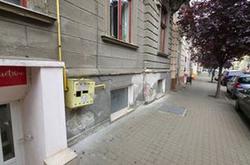 Spatiu Comercial, 60 mp, str. Crișan Nr. 5,  Centru Arad anunturi imobiliare Arad