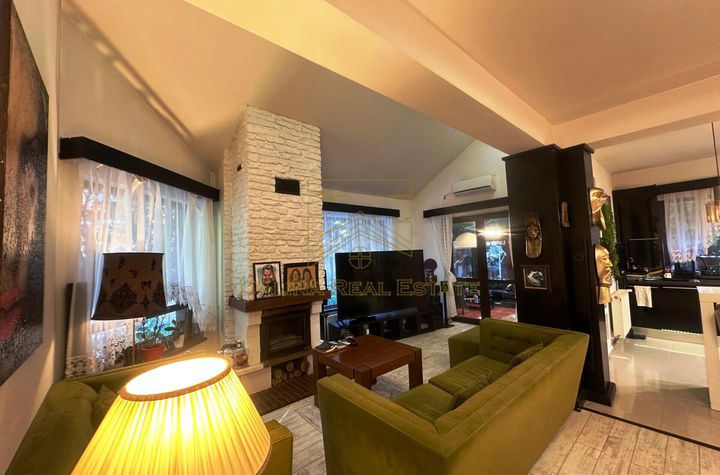 Vanzare - Vila cu piscina si finisaje premium - Otopeni anunturi imobiliare Bucuresti