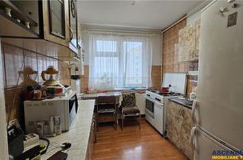 Apartament 3 camere de vanzare ASTRA - Brasov anunturi imobiliare Brasov