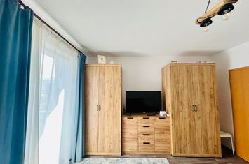 Garsonieră de vanzare BRASOV - Brasov anunturi imobiliare Brasov