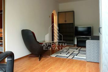 Garsoniera confort 1, situata in zona Micalaca anunturi imobiliare Arad