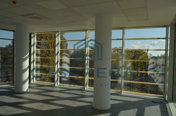 Spatiu de birouri 104mp utili + 45mp terasa, Cantemir anunturi imobiliare Bihor