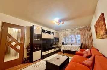Apartament 4 camere de vanzare CALEA BUCURESTI - Dolj anunturi imobiliare Dolj