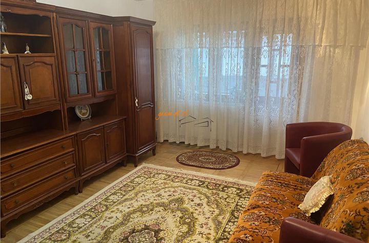 Apartament 3 camere de inchiriat CENTRAL - Vrancea anunturi imobiliare Vrancea