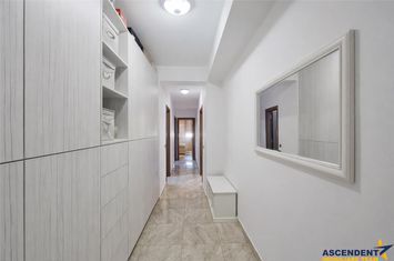 Apartament 2 camere de inchiriat TRACTORUL - Brasov anunturi imobiliare Brasov