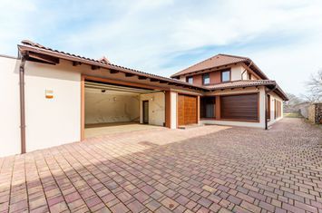 Casă Aradul Nou - Smart Tech Comision 0% la cumparare anunturi imobiliare Arad