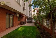 420.000 €, Apartament 4 camere