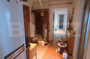 Apartament 4 camere de vanzare PLOIESTI - Prahova anunturi imobiliare Prahova