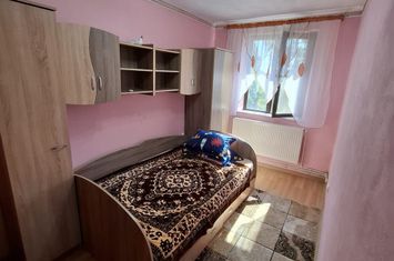 Apartament 3 camere de vanzare BALS - Olt anunturi imobiliare Olt