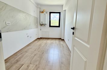 APARTAMENT CU 1 CAMERA + BIROU, BAIE CU GEAM, 48 MP, BUCIUM anunturi imobiliare Iasi