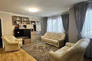 Vilă - 6 camere de vanzare RADAUTI - Suceava anunturi imobiliare Suceava